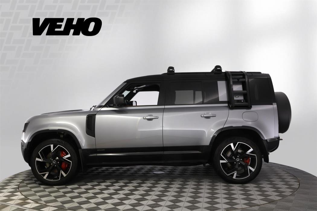 Land Rover Defender 2022