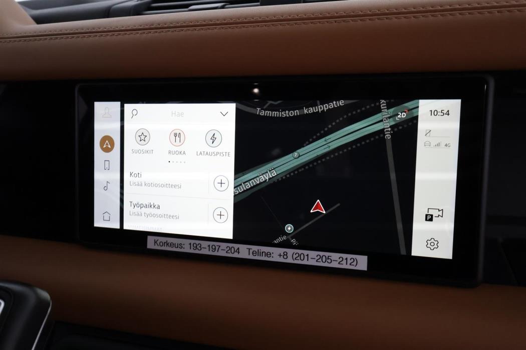 Land Rover Defender 2022