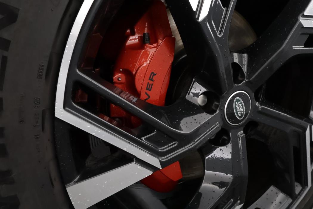 Land Rover Defender 2022