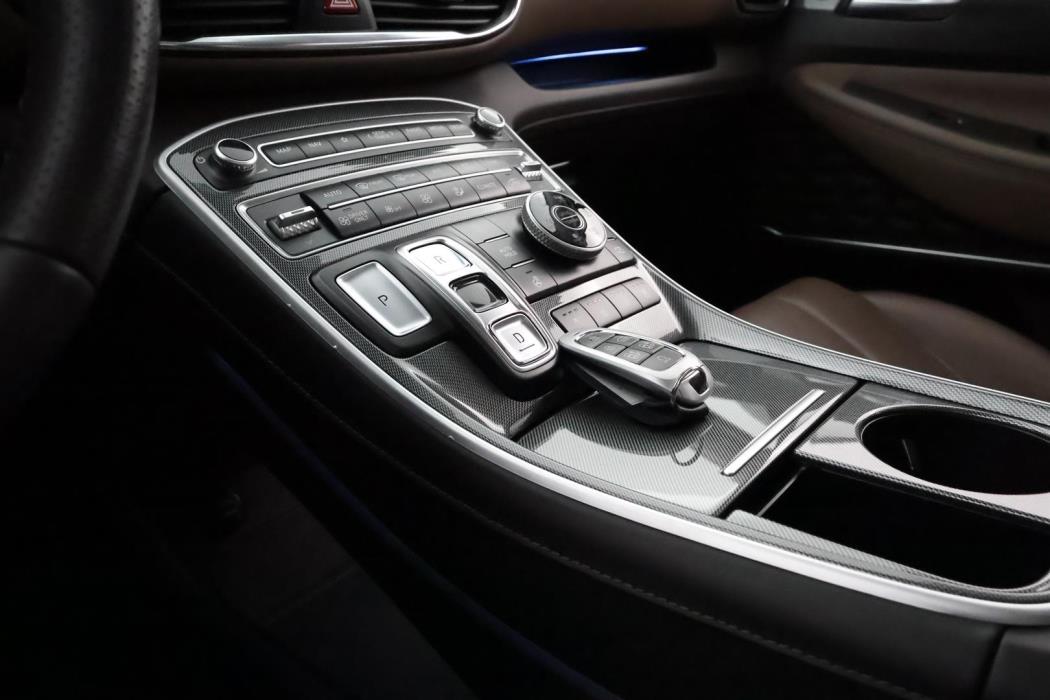 Hyundai Santa Fe 2024