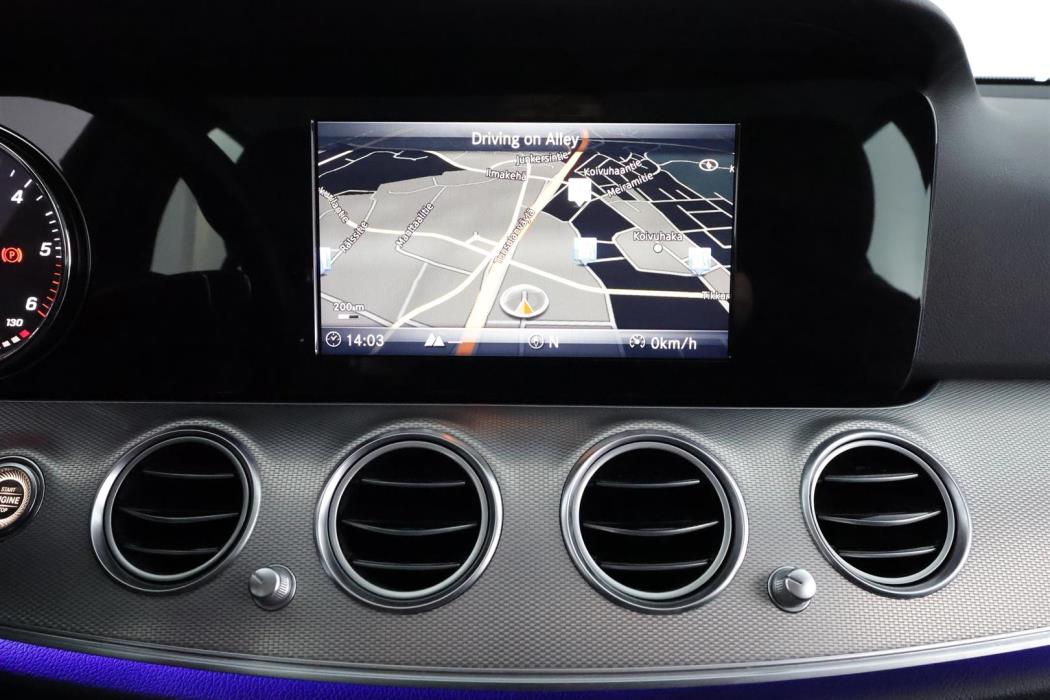 MERCEDES-BENZ E 2017