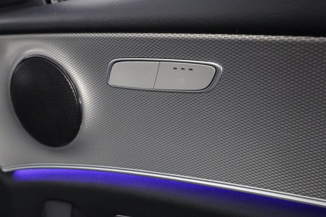 MERCEDES-BENZ E 2017