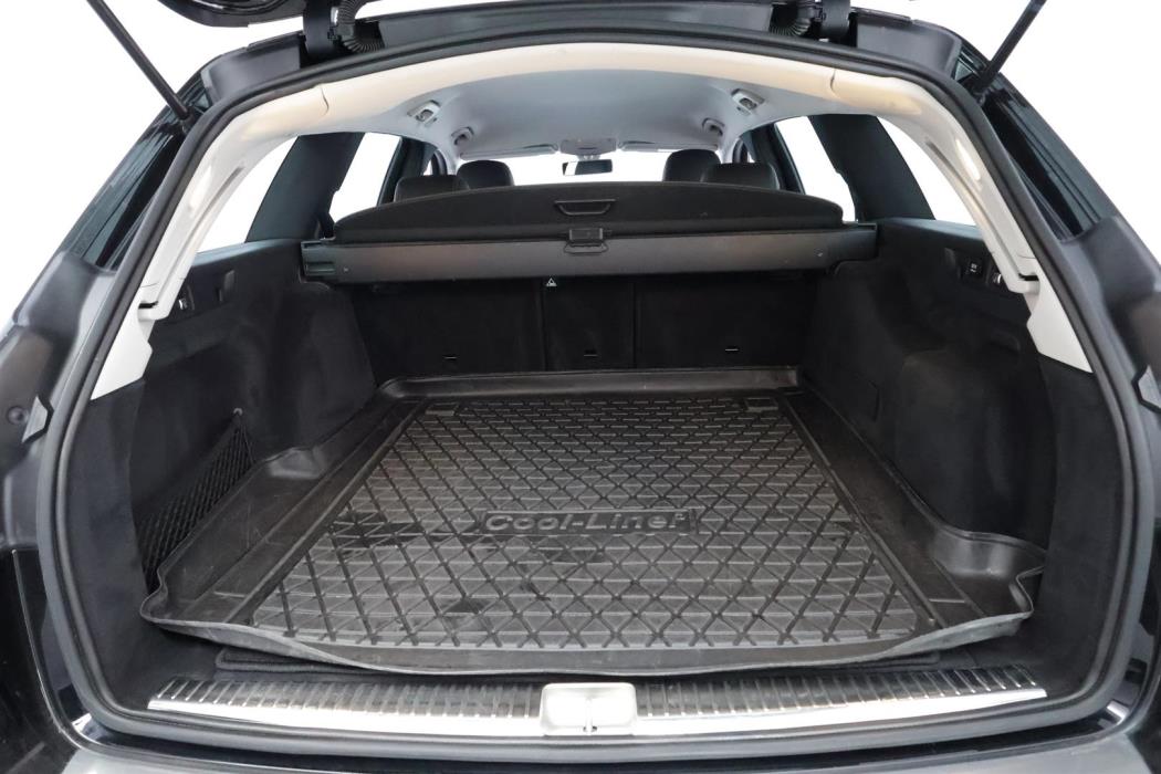 MERCEDES-BENZ E 2017