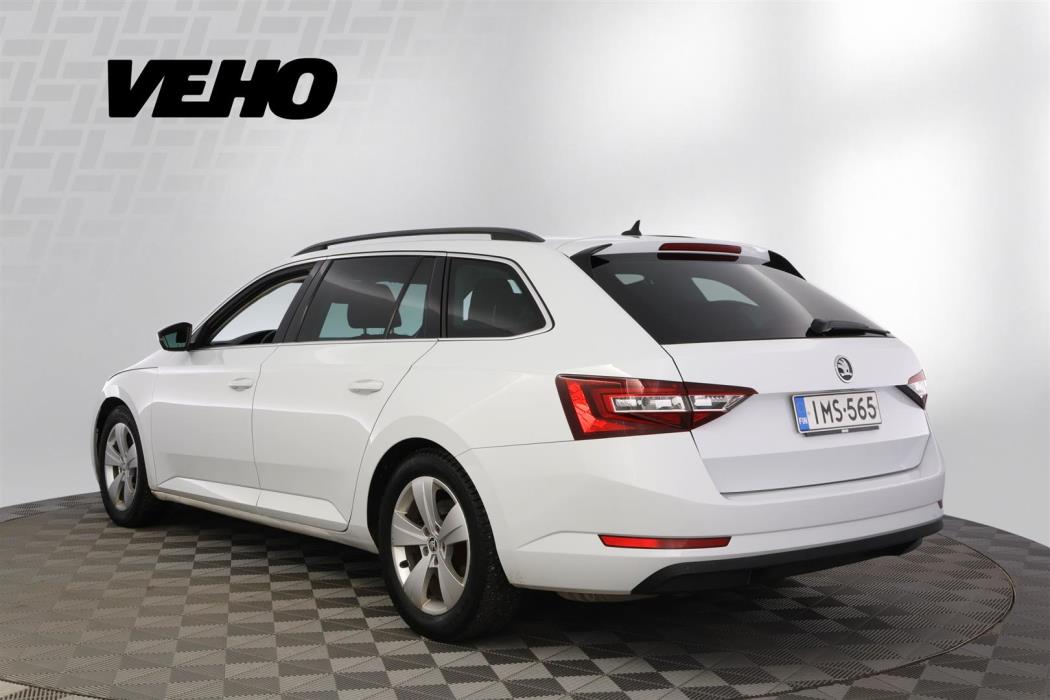 Skoda Superb 2016