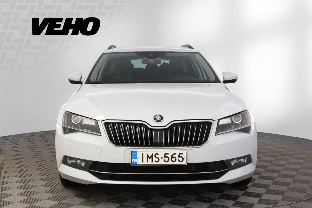 Skoda Superb 2016