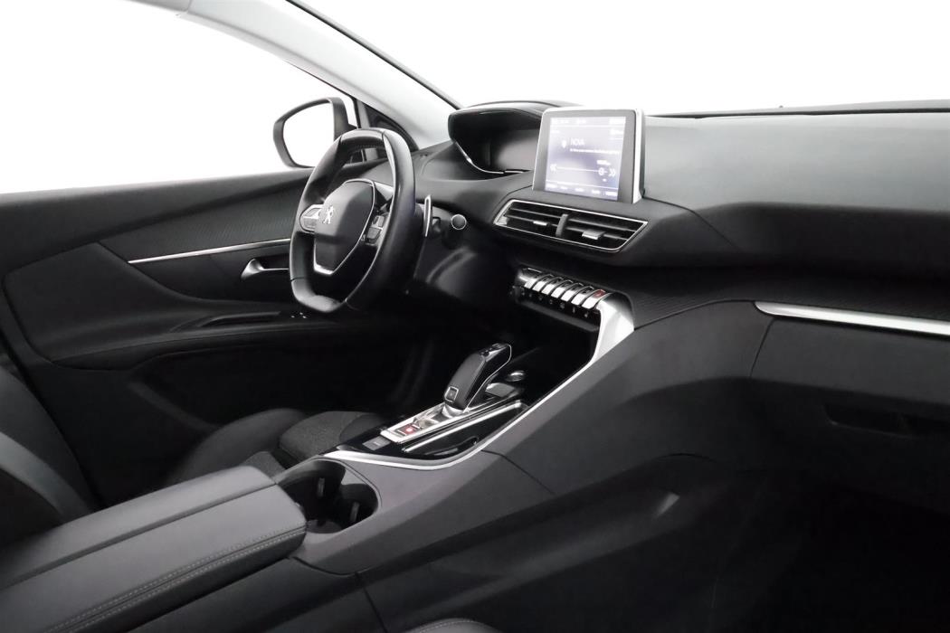 Peugeot 5008 2020