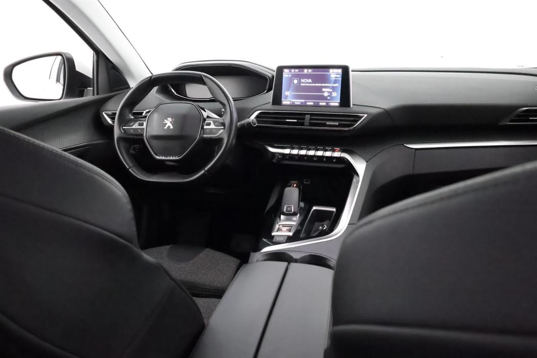 Peugeot 5008 2020