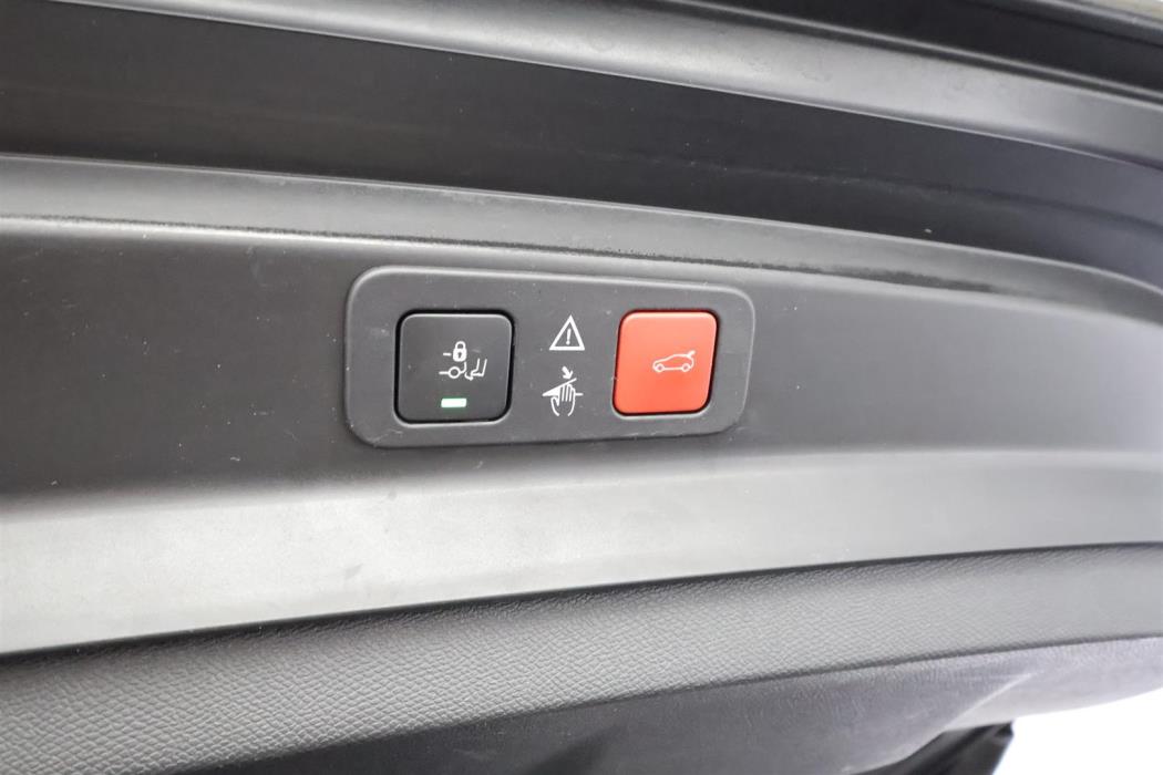 Peugeot 5008 2020