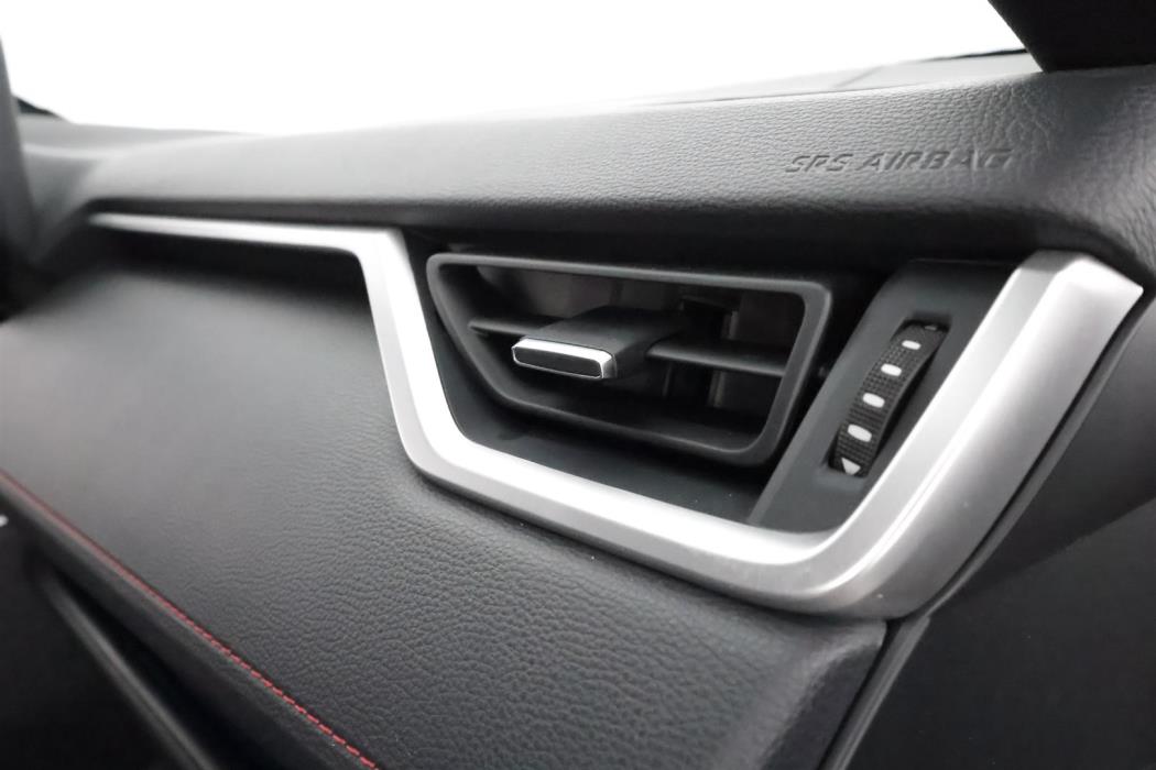 Toyota RAV4 Plug-in 2023