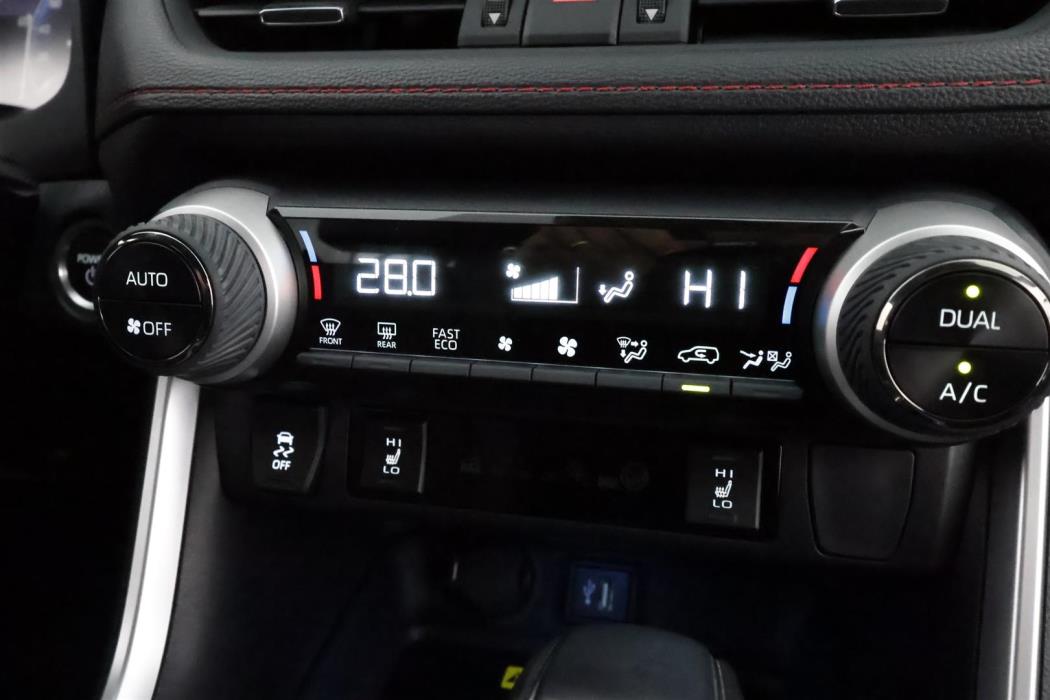 Toyota RAV4 Plug-in 2023