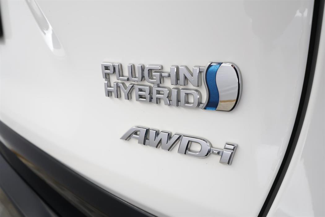 Toyota RAV4 Plug-in 2023