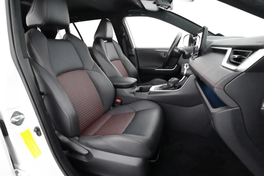 TOYOTA RAV4 Plug-in 2023