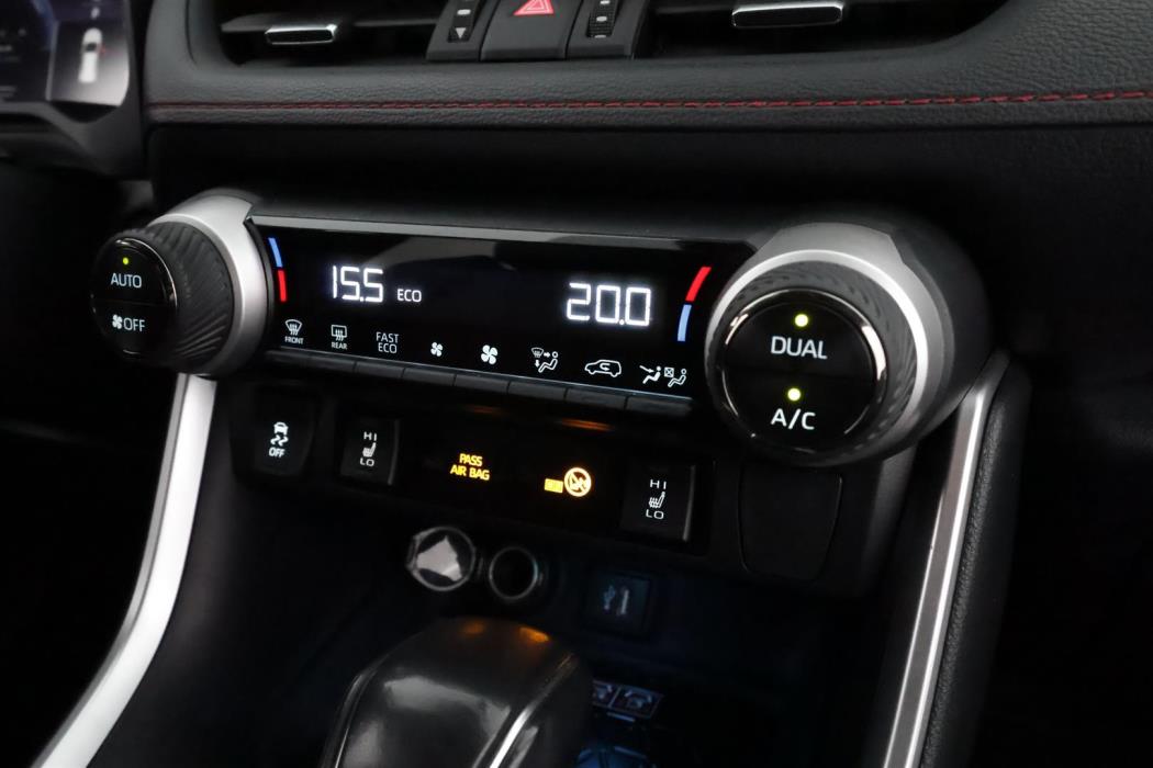 TOYOTA RAV4 Plug-in 2023