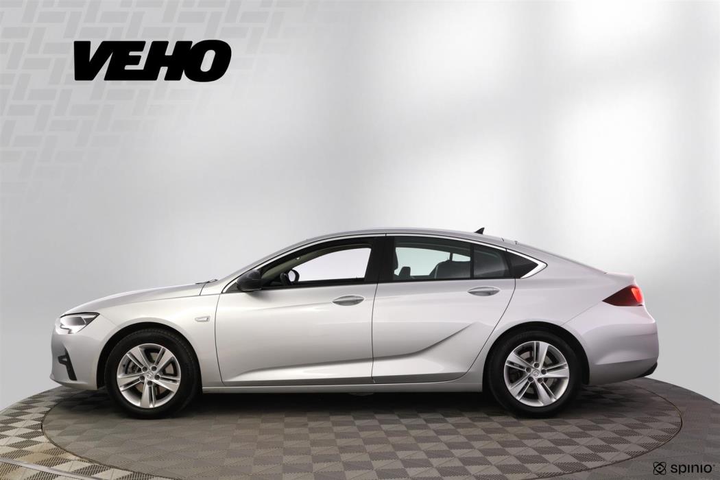 Opel Insignia 2021