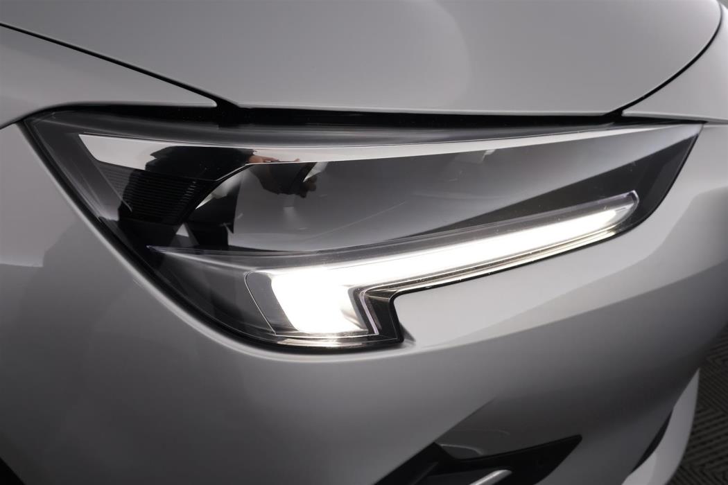 Opel Insignia 2021