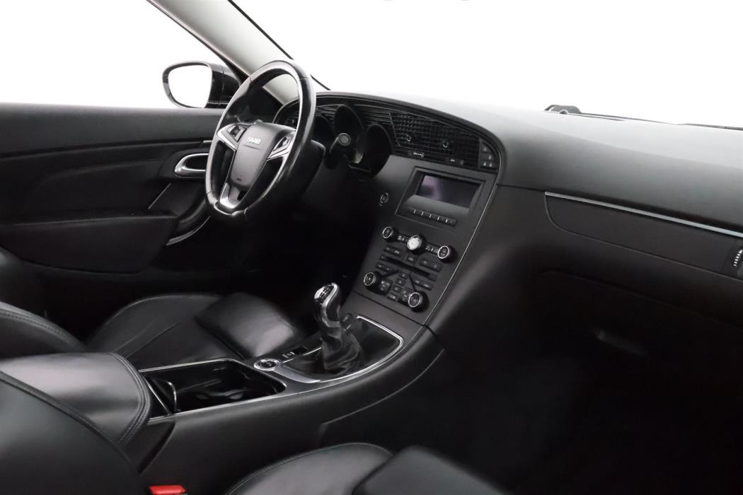 SAAB 9-5 2011