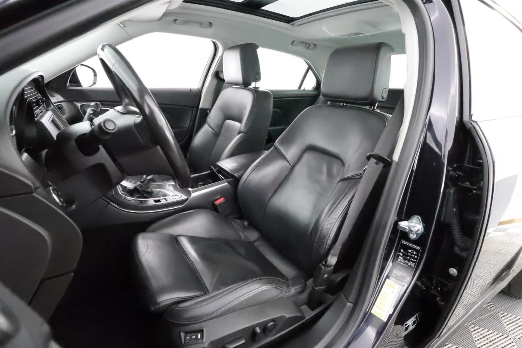 SAAB 9-5 2011
