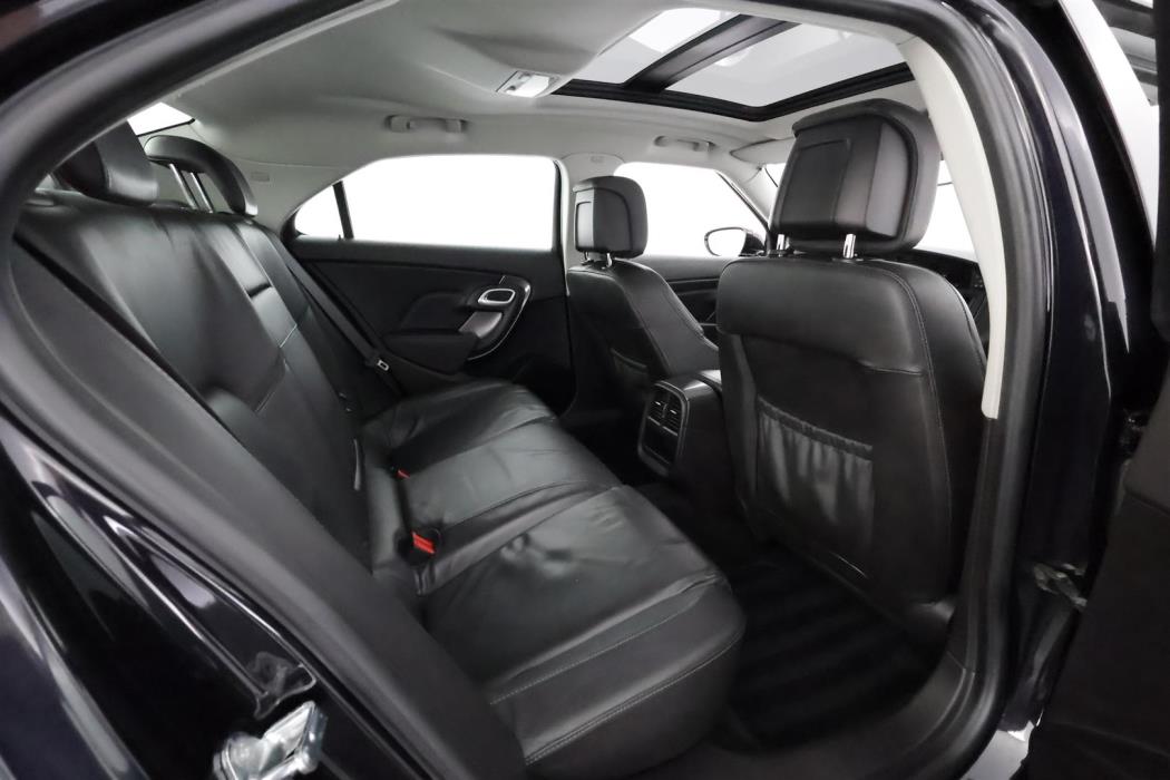 SAAB 9-5 2011
