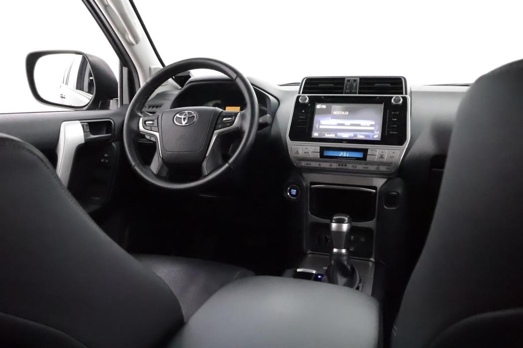 Toyota Land Cruiser 2018