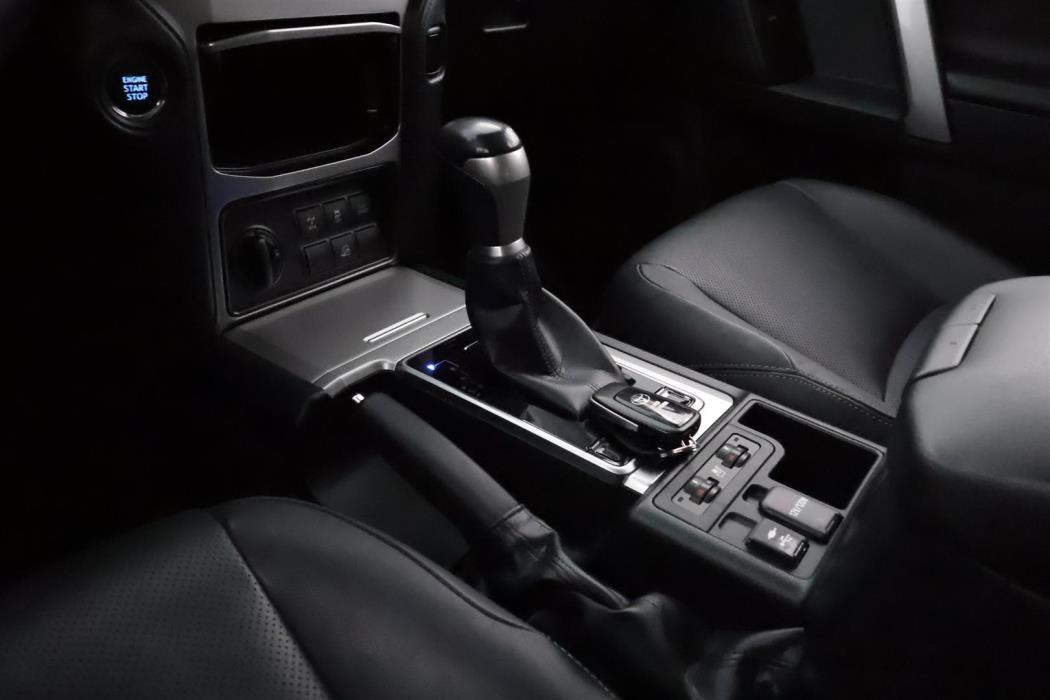 Toyota Land Cruiser 2018