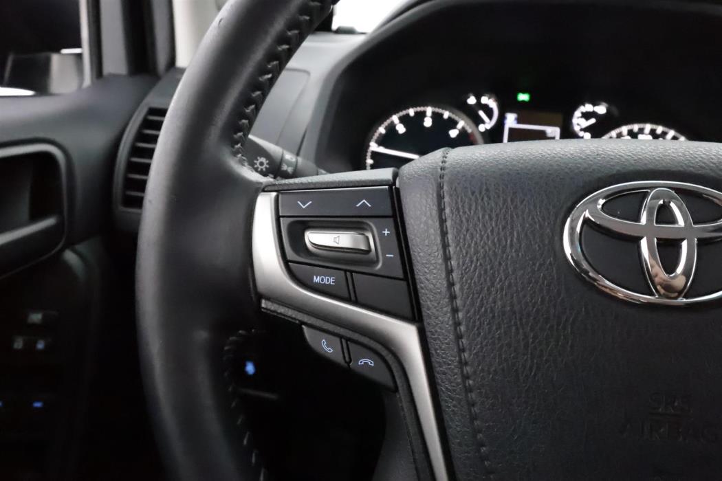 Toyota Land Cruiser 2018