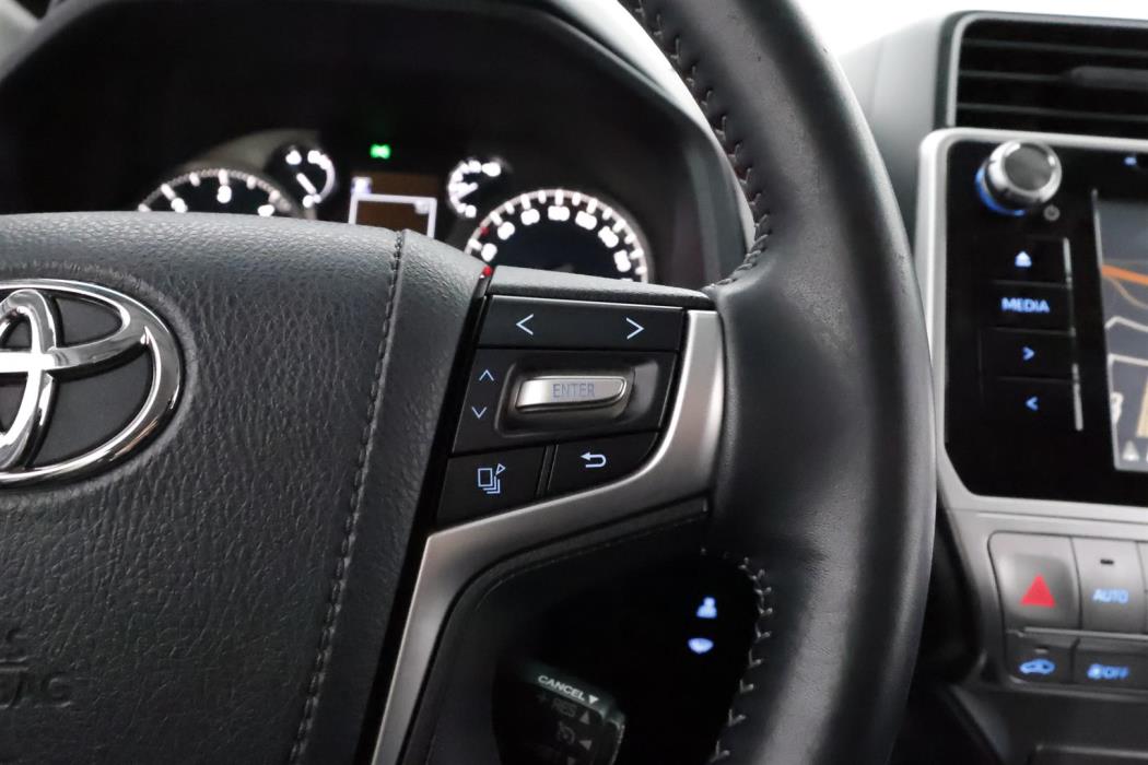 Toyota Land Cruiser 2018