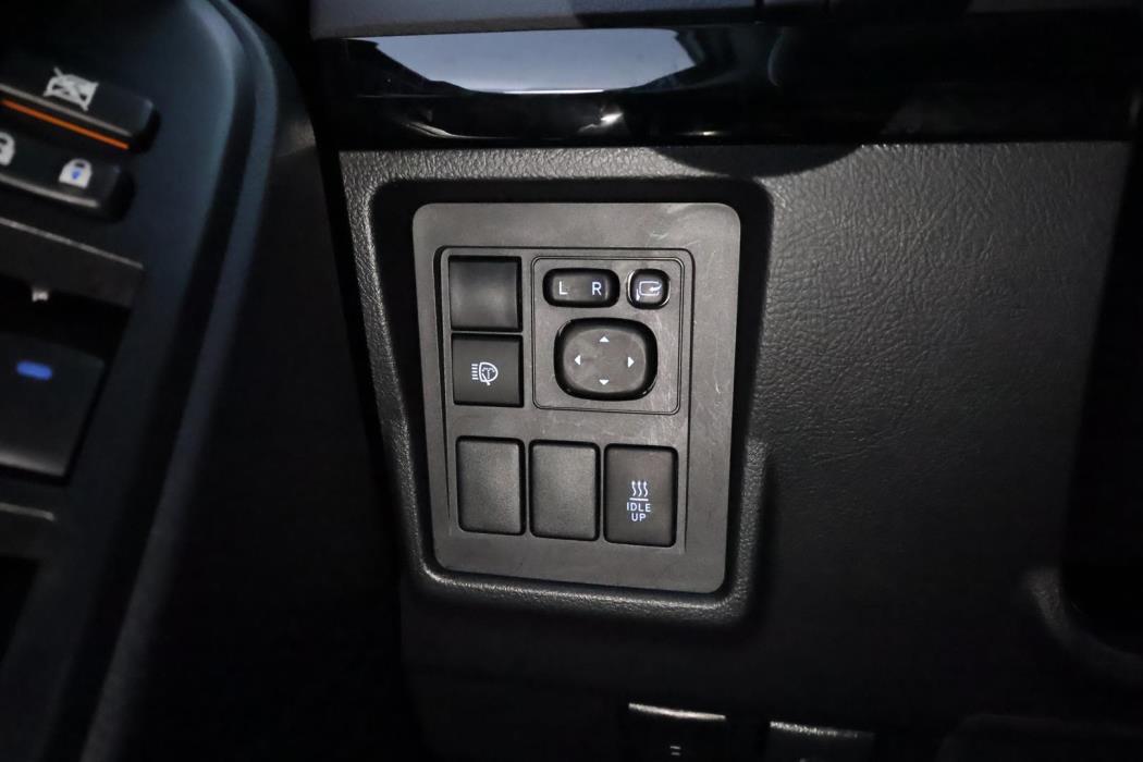 Toyota Land Cruiser 2018
