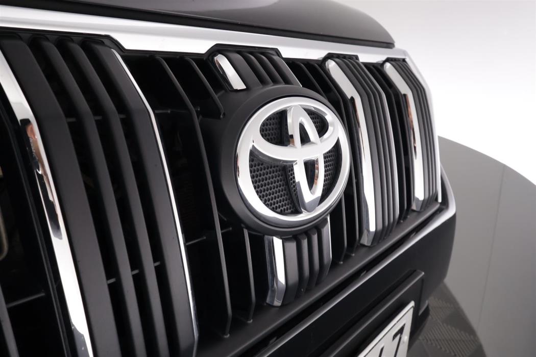 Toyota Land Cruiser 2018