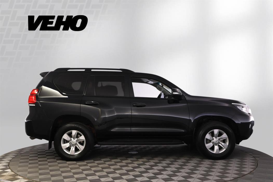 Toyota Land Cruiser 2018