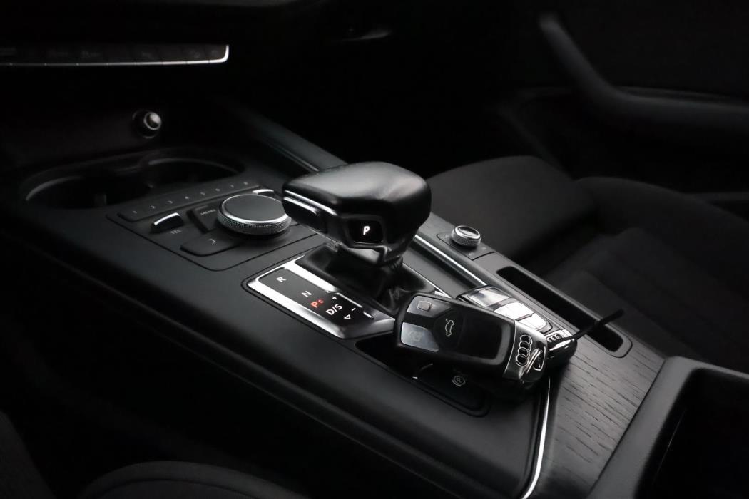 Audi A4 allroad quattro 2016