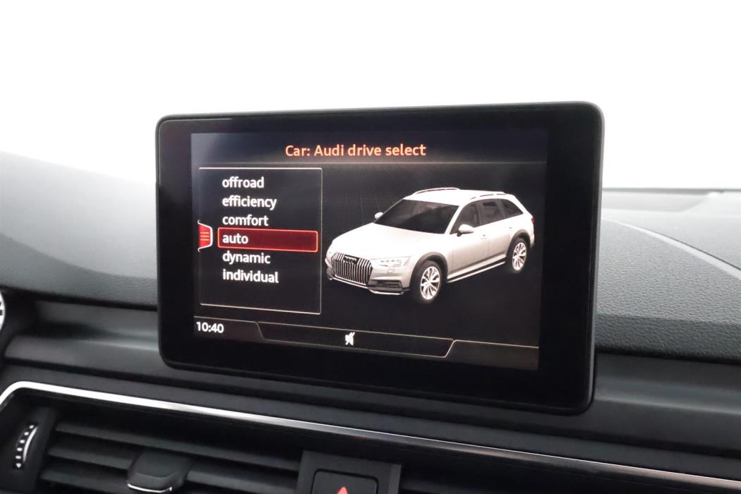 Audi A4 allroad quattro 2016