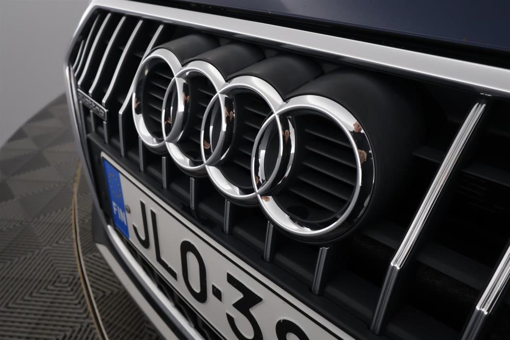 Audi A4 allroad quattro 2016