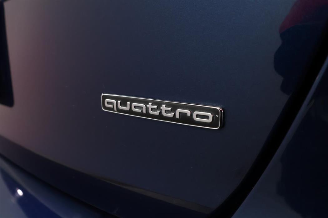 Audi A4 allroad quattro 2016