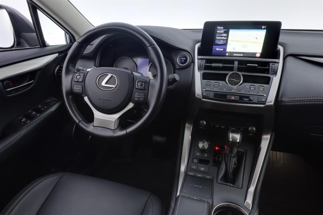 Lexus NX 2020