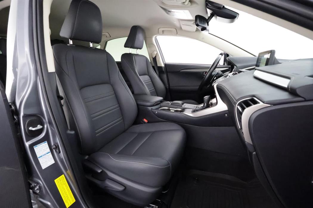 Lexus NX 2020