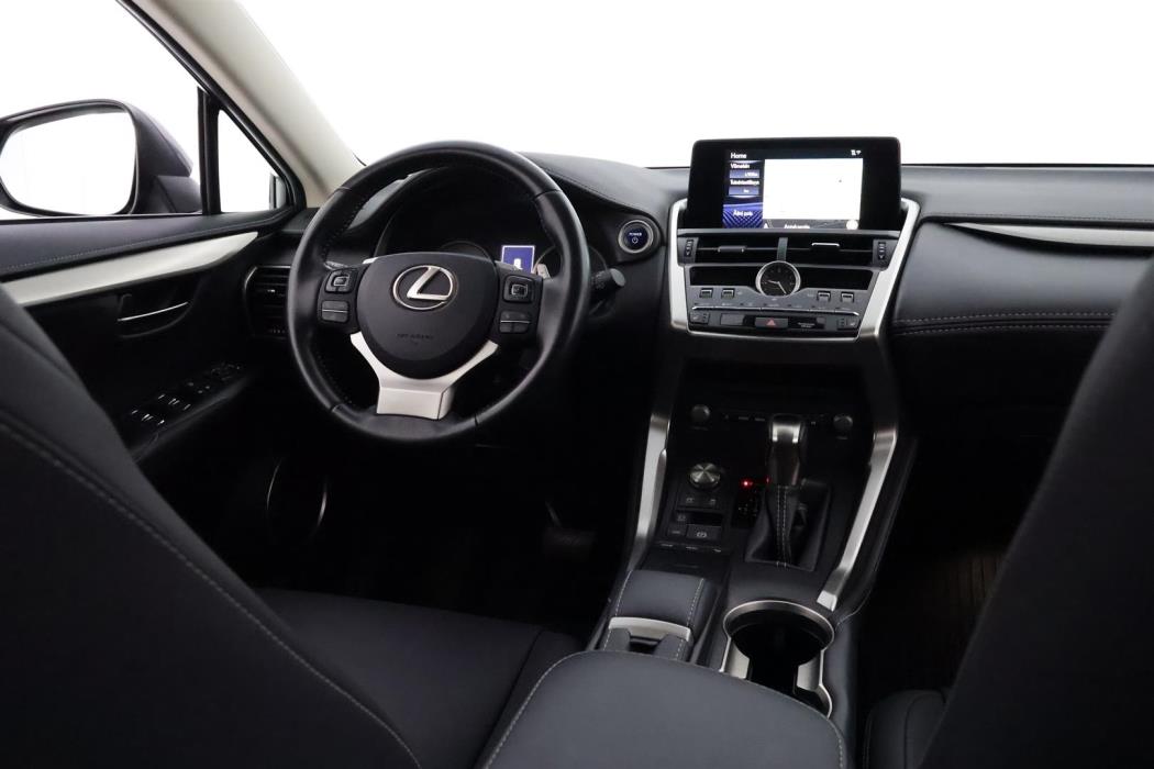 Lexus NX 2020