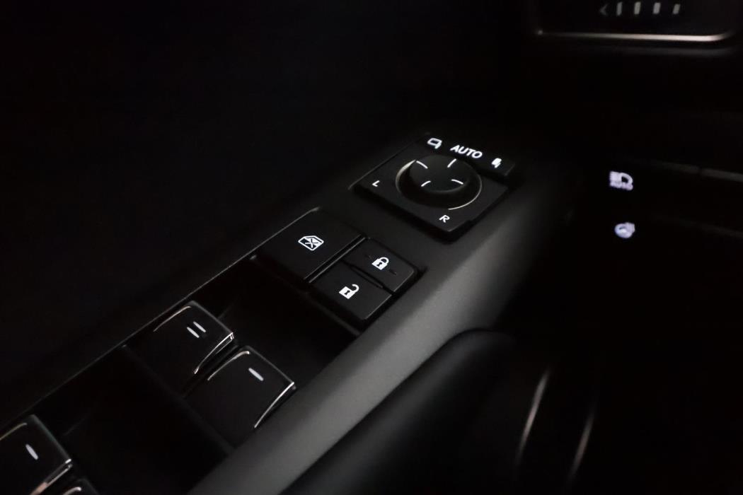 Lexus NX 2020