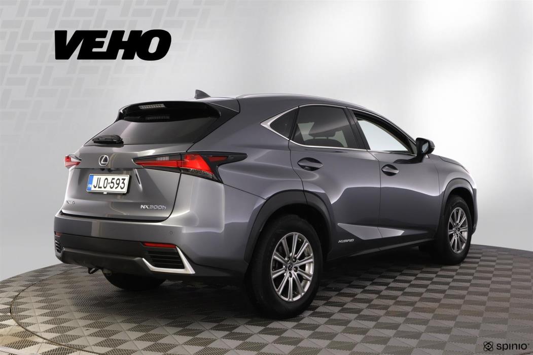 Lexus NX 2020