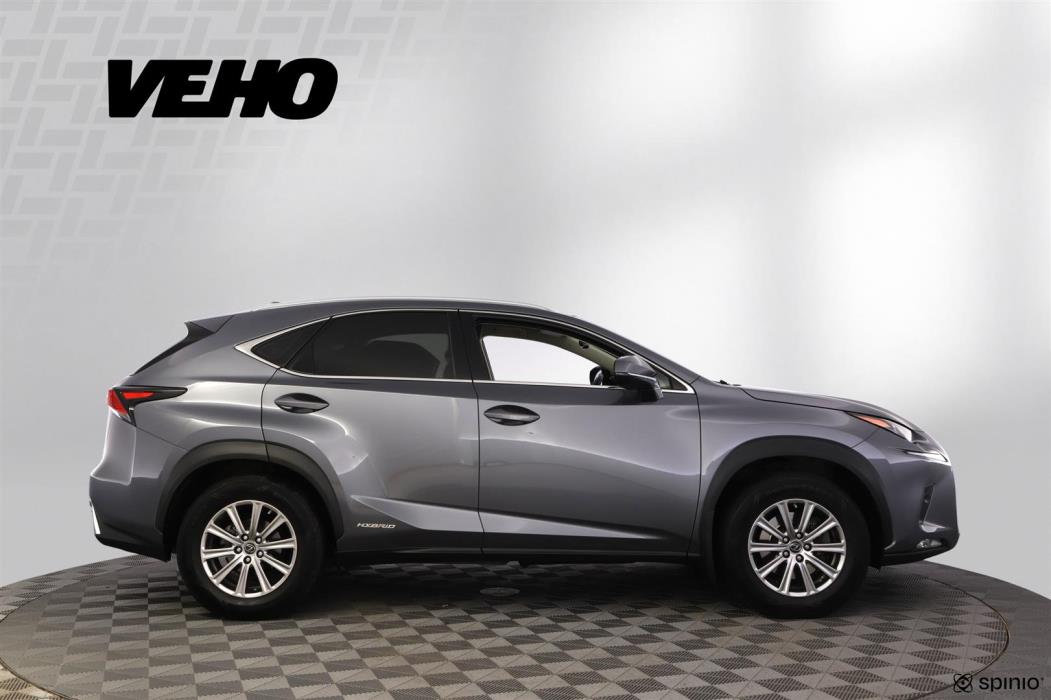 Lexus NX 2020
