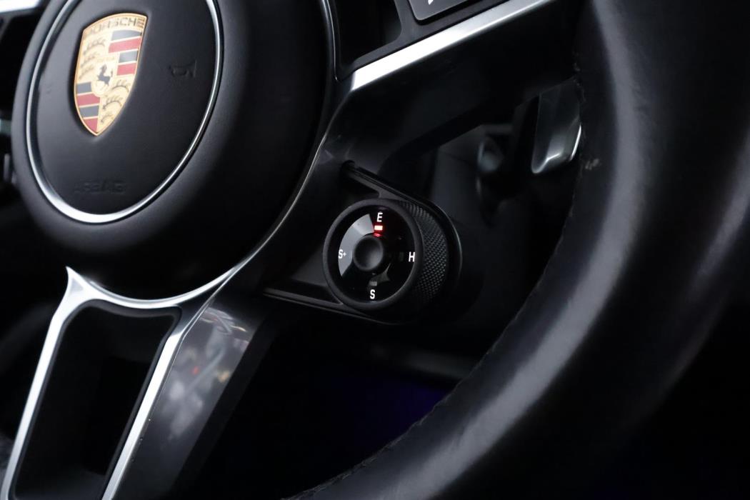 Porsche Cayenne 2019