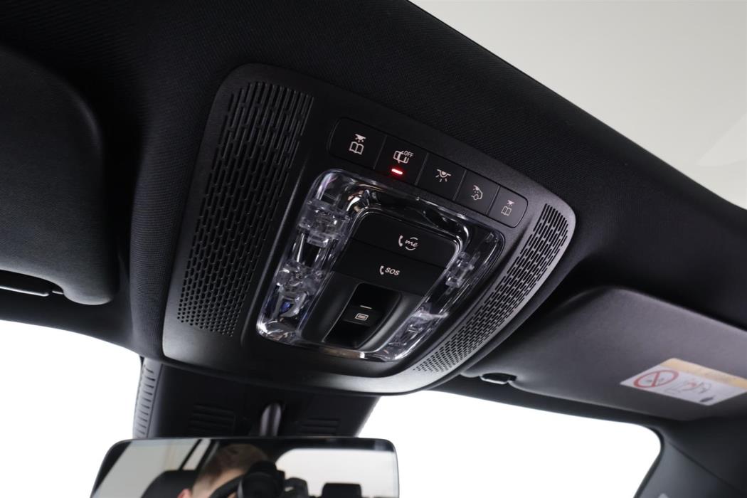 Mercedes-Benz EQB 2025