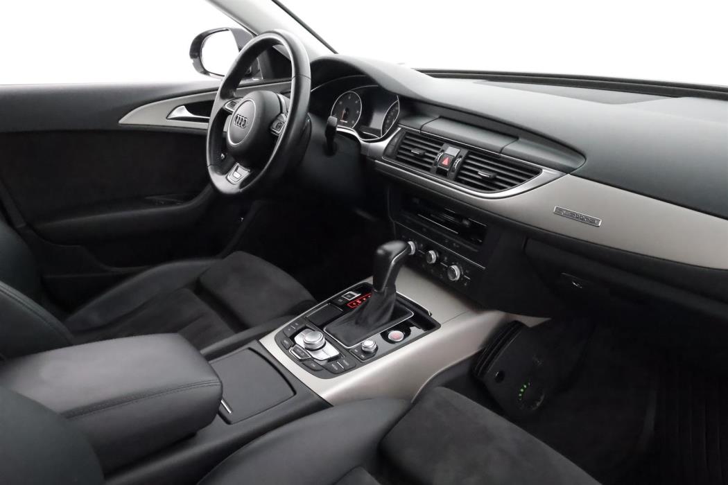 Audi A6 allroad quattro 2016