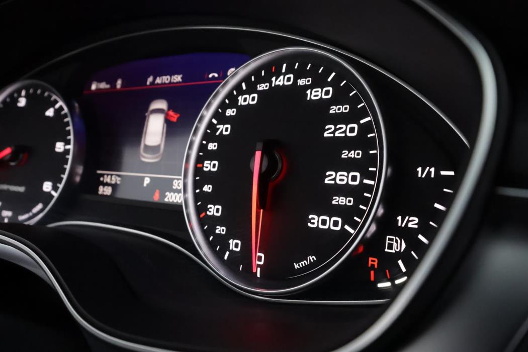 Audi A6 allroad quattro 2016