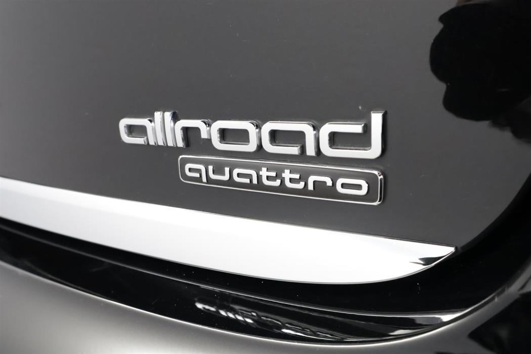Audi A6 allroad quattro 2016