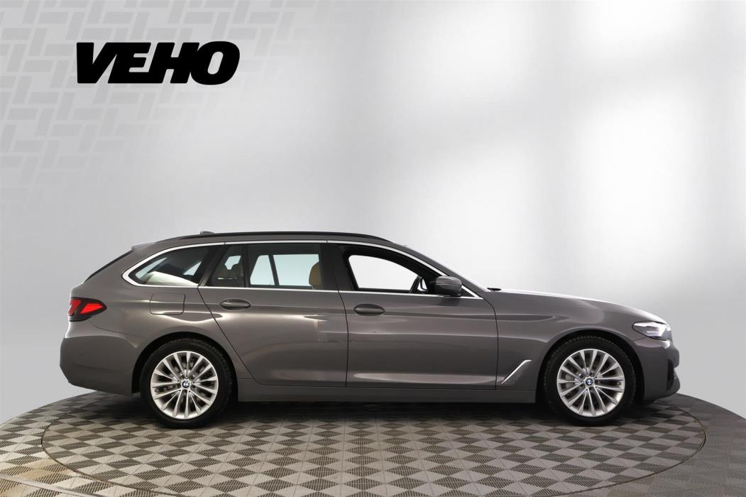 BMW 530 2021