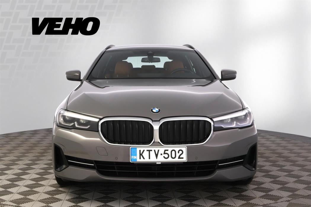 BMW 530 2021