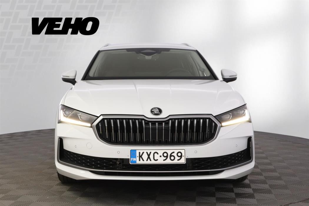 SKODA Superb 2024