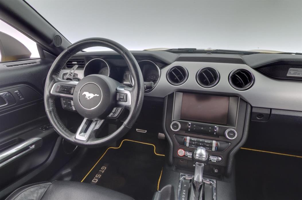 FORD Mustang 2016