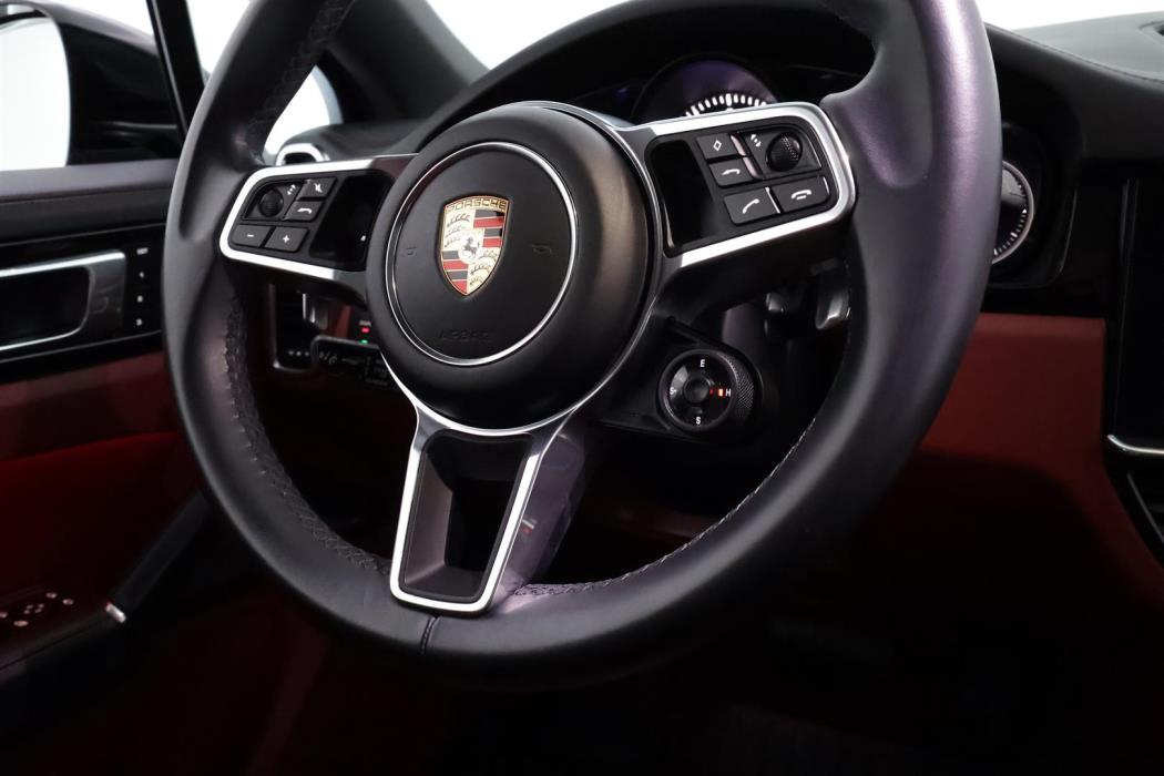 Porsche Cayenne 2023
