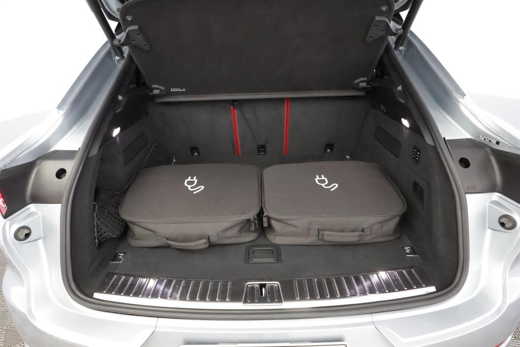 Porsche Cayenne 2023